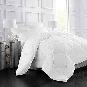 Italian Luxury Full/ Queen Size Comforter - 2100 Series Blanket, Down Alternative Insert w/ Corner Tabs - Home Bedding - 89"x89" White