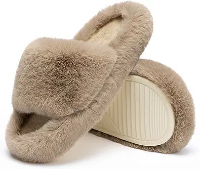 Cozy Up Your Feet with Chantomoo Women's Slippers: A Trendy and Comfy Pick 