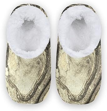 Fuzzy Feet for a Cozy Treat: Oyihfvs Unisex Memory Foam Slippers Review