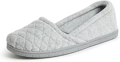 The Ultimate Guide to Comfort and Style: From Plush Slippers to Quilted Jackets